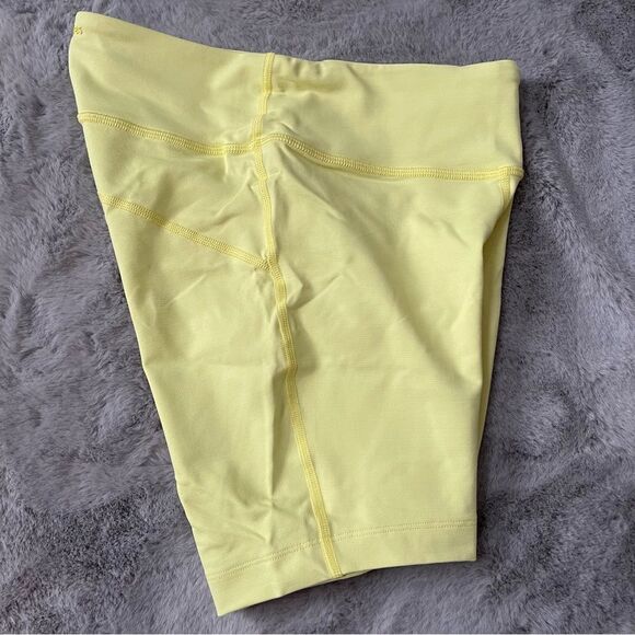 ✨ NWT Outdoor Voices Move Free 6” Shorts Gecko Sz Small - Picture 10 of 16